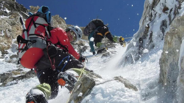 GERLINDE KALTENBRUNNER: NEI MIEI SOGNI TOCCO IL CIELO