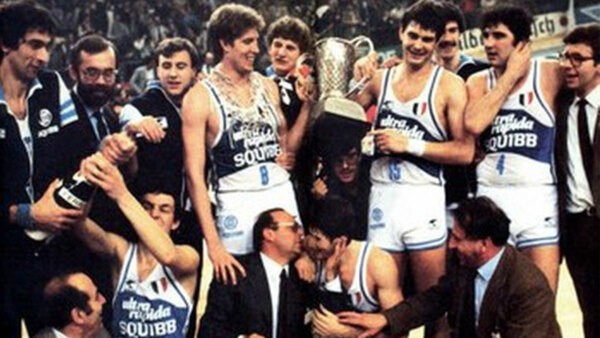 PALLACANESTRO CANTÙ: GLI IMBATTIBILI