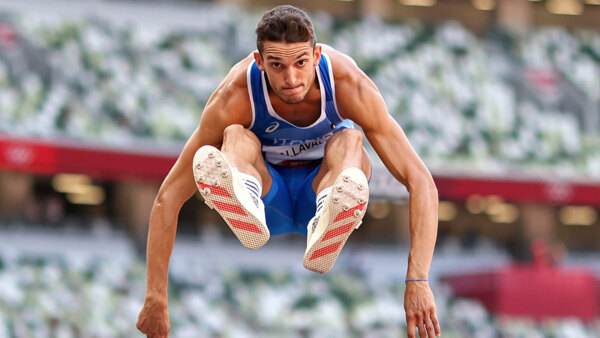 ANDREA DALLAVALLE: TUTTO RIPARTE DAI PIEDI 