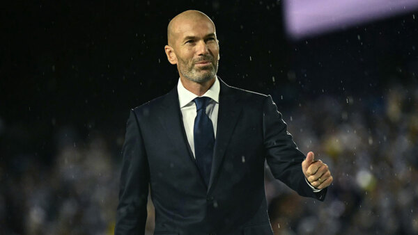 ZINEDINE ZIDANE: IL CALCIO AI MIEI PIEDI