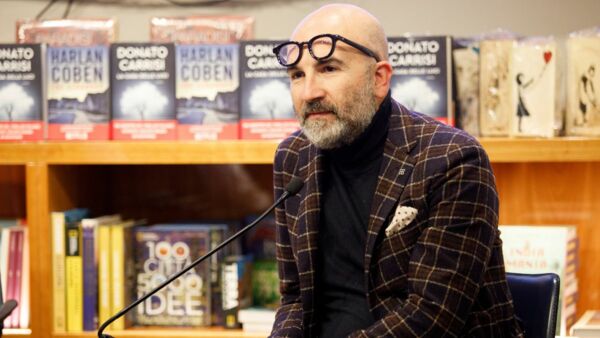 STORIE DI SPORT: DONATO CARRISI, L'ALBUM DEI CAMPIONI 